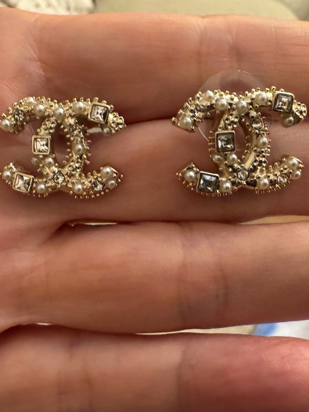 Brand New Classic Chanel CC Logo Crystal Embellished Pearl Earrings